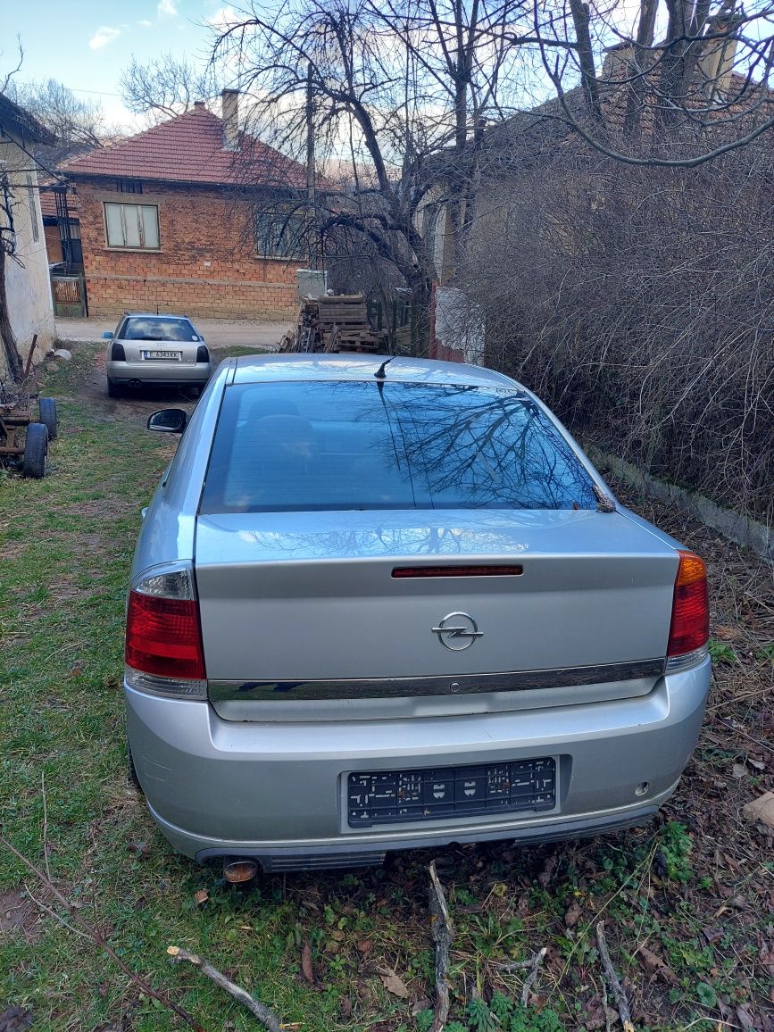 2003 !Opel Vectra 2.2i 147 ps ! На части  185  000 ХИЛ. КМ. Реал