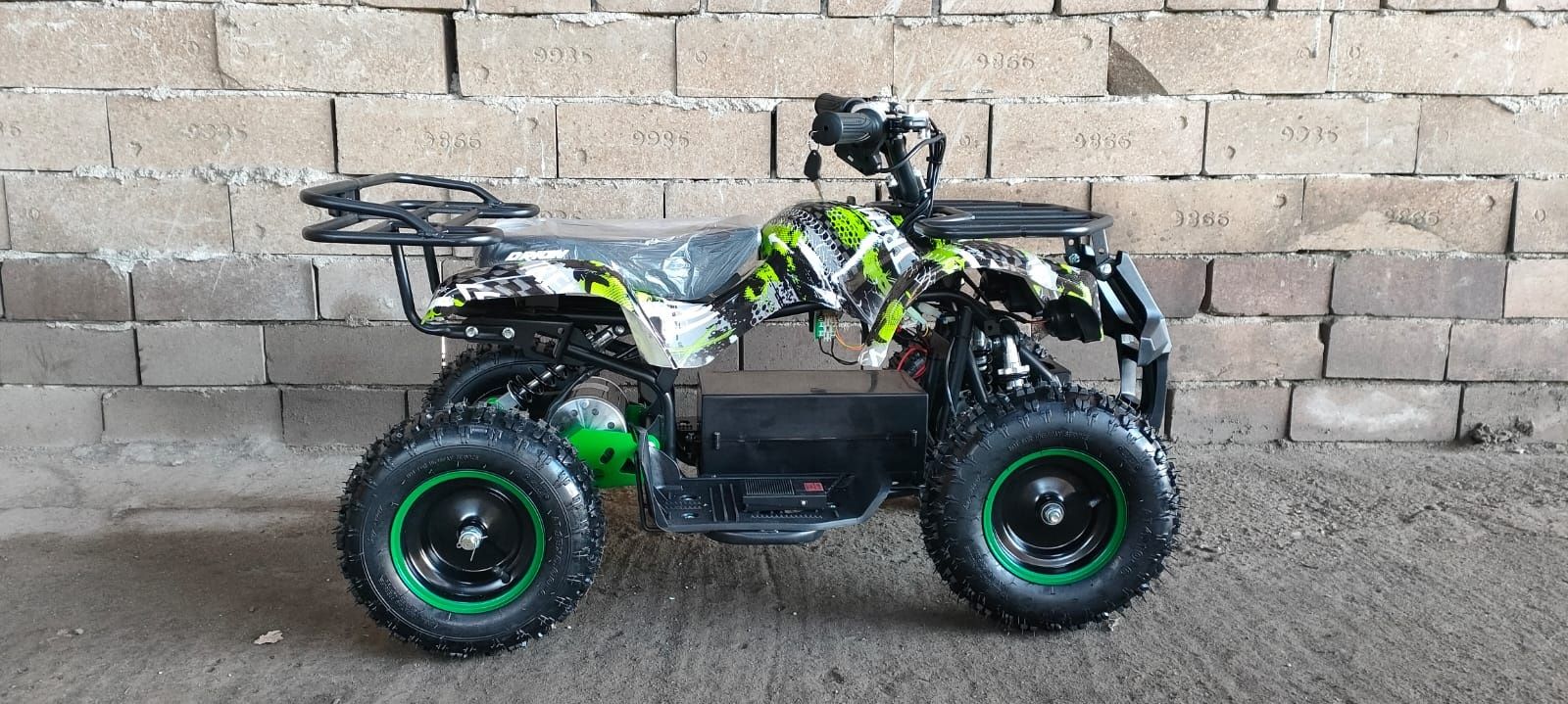 Atv Quad electric 800w 36v NOU 3 viteze roti pe 6 inch pentru copii