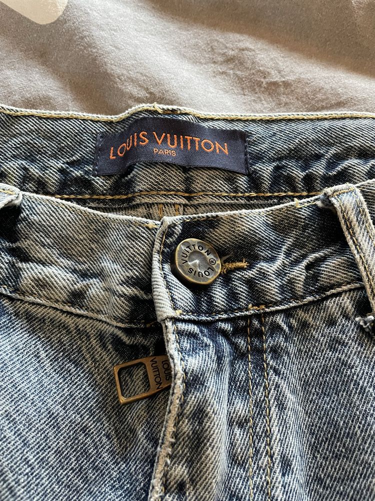 Louis Vuitton дънкови гащи