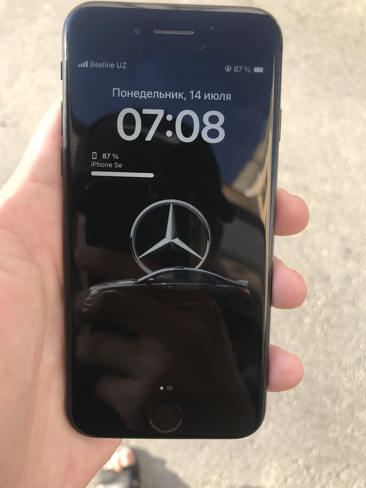 iPhone Se 2020 srochni sotiladi