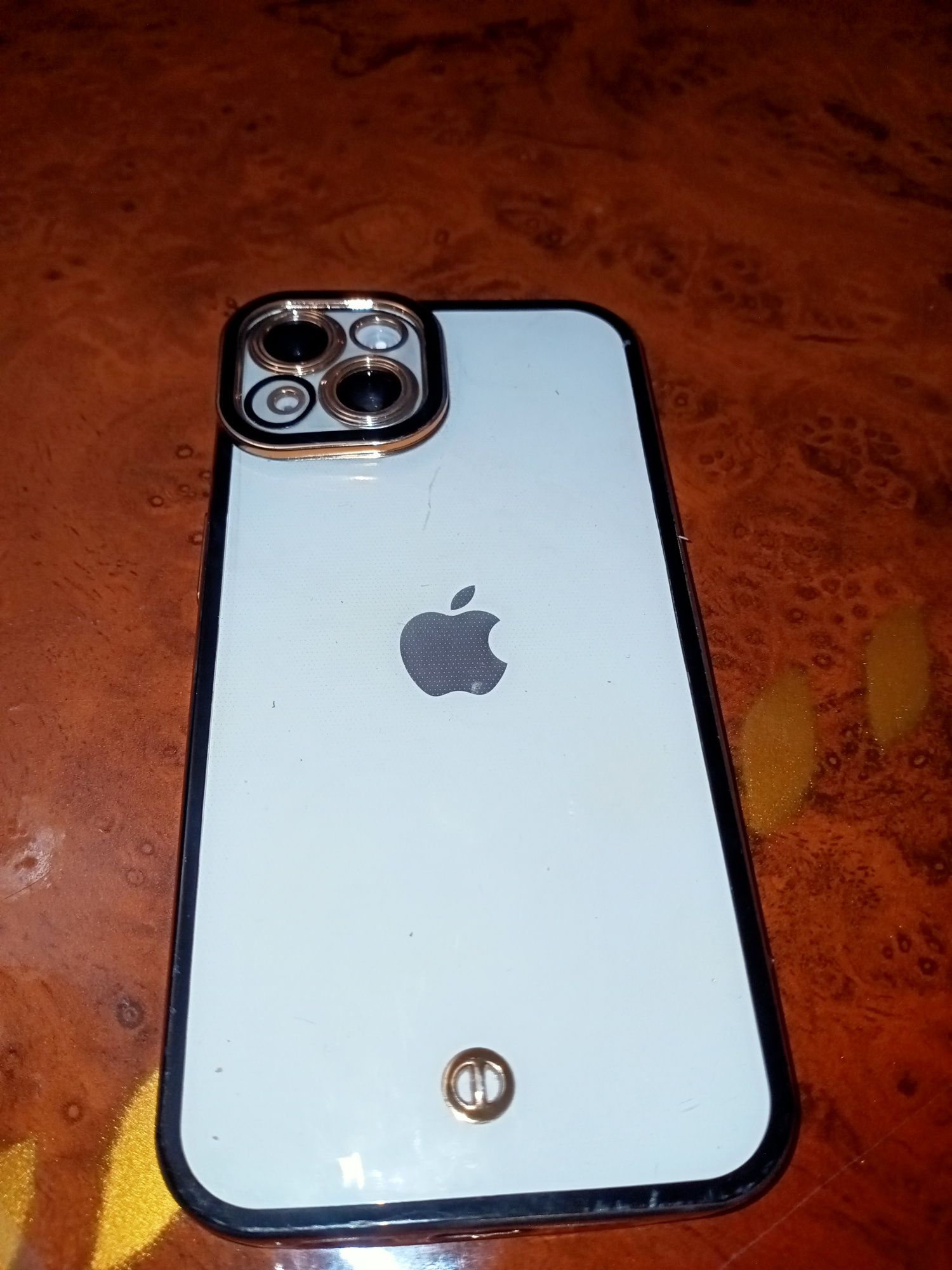 iphone 14 garantiya xujatlari bor