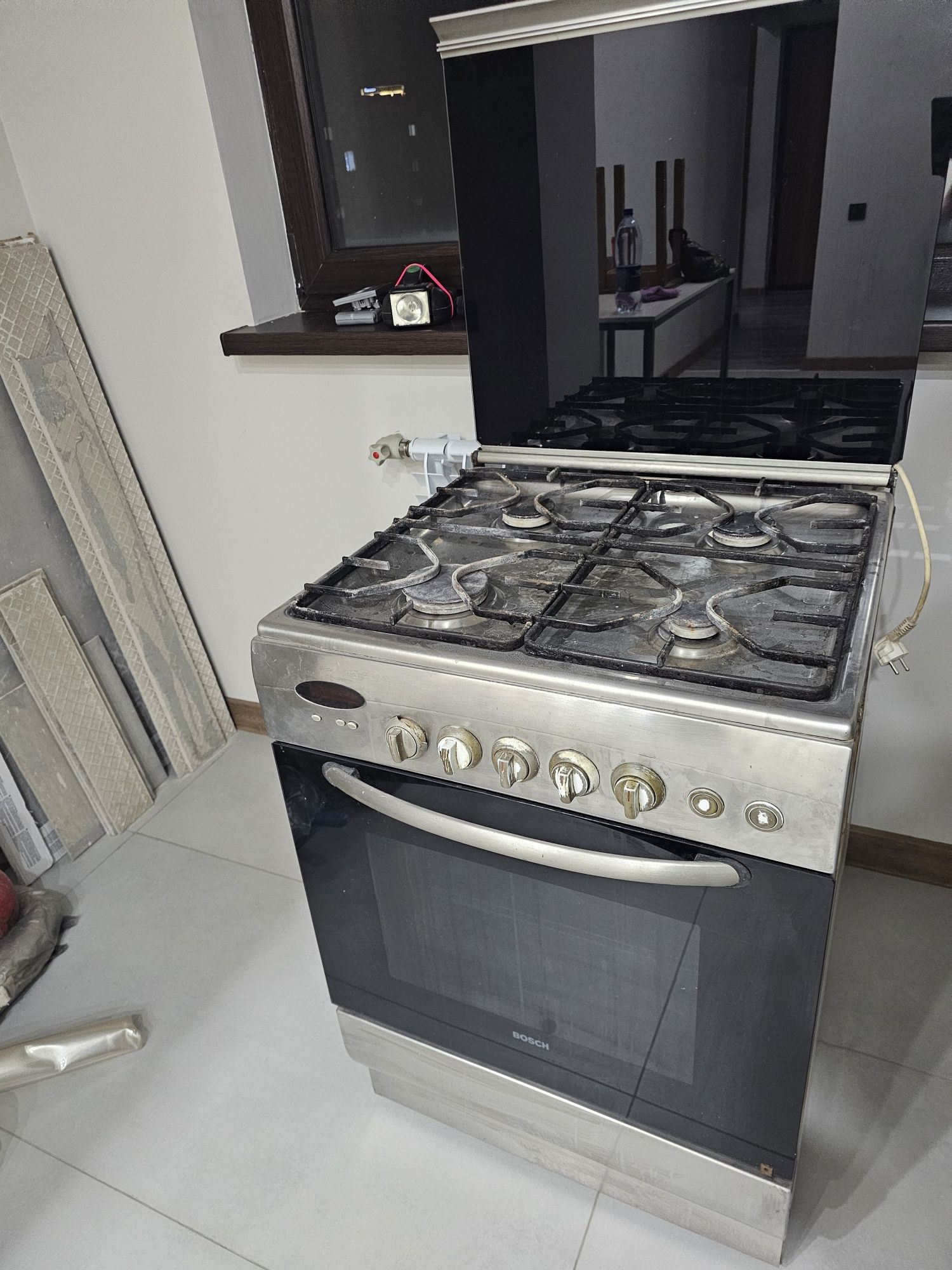 Продаётся духовка ,плита,печь