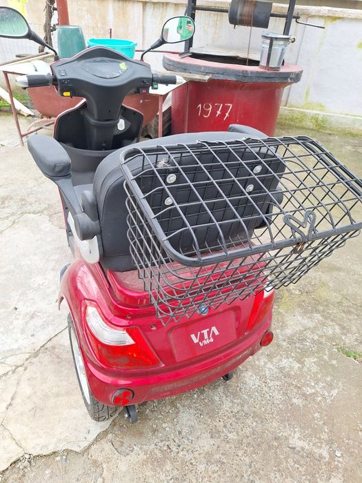 Vând motociclu electric