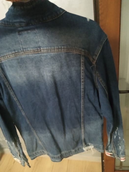 Geacă de blugi             .