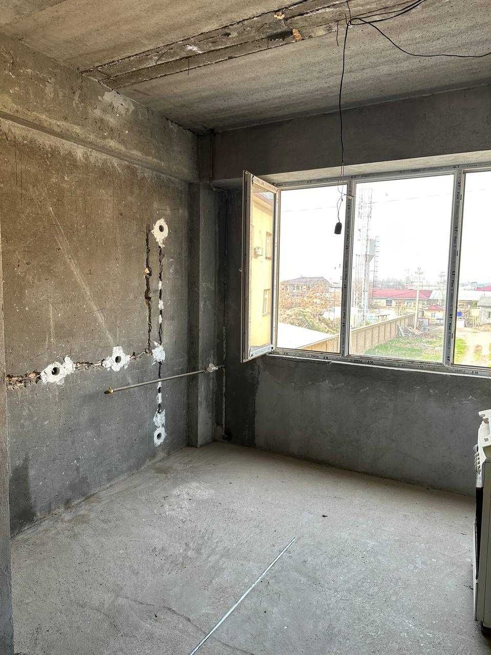 Zangiota tumani 138 kvm yangi qurilgan uy.