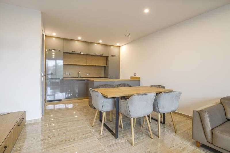 Дава се под наем Тристаен апартамент в София, Лозенец - 89 кв.м за 425 € - Снимка #3