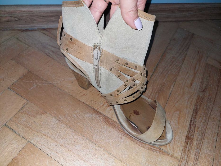 Обувки,  сандали - 38 номер, дамски