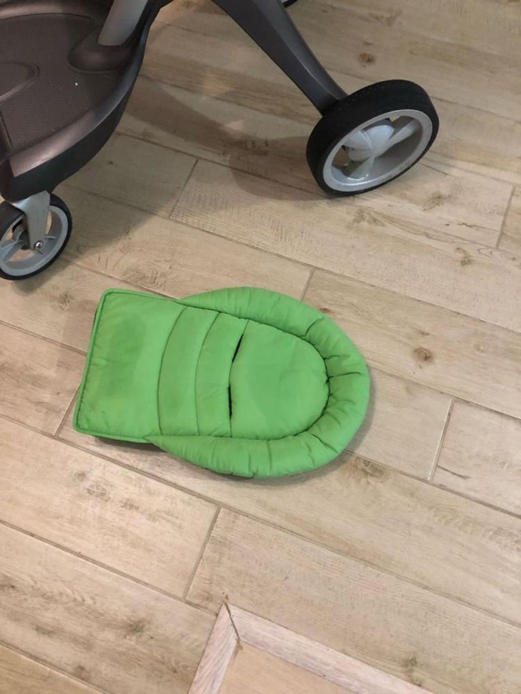 Carucior Stokke si scoica Maxicosi