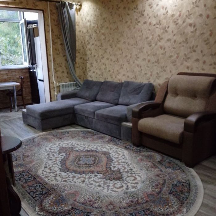 Срочна Продаётся Комфортная Квартира Чилонзор-20 ор-р бозорча 1/3/4