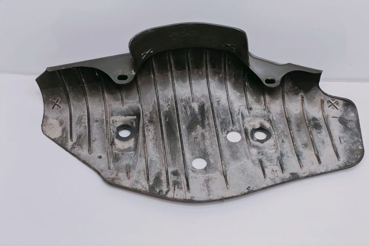 Capac spate inferioara 5Q0501733A Audi A3 a 4-a generatie (8Y) seria