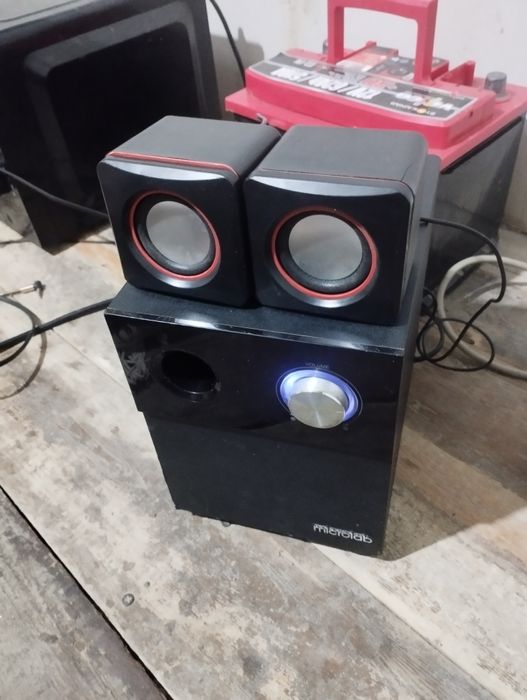 Самбуферча сотилади