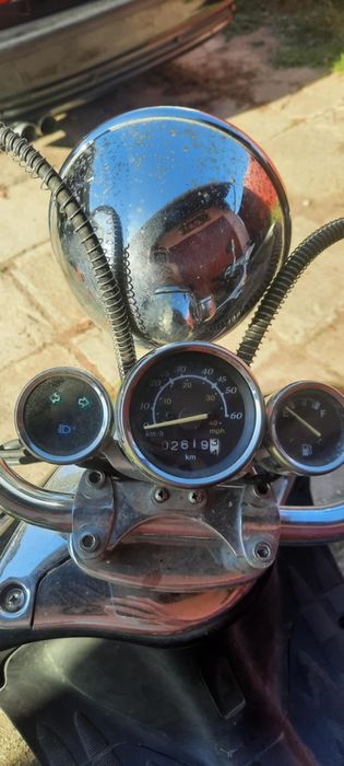 Scuter firenze,  Suzuki katana