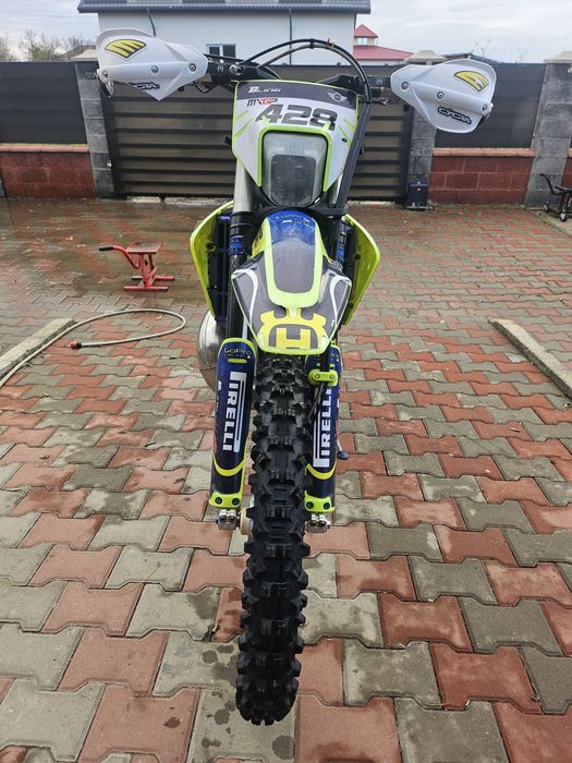 De vânzare Husqvarna 300 TPi 2018 – în stare excelentă!