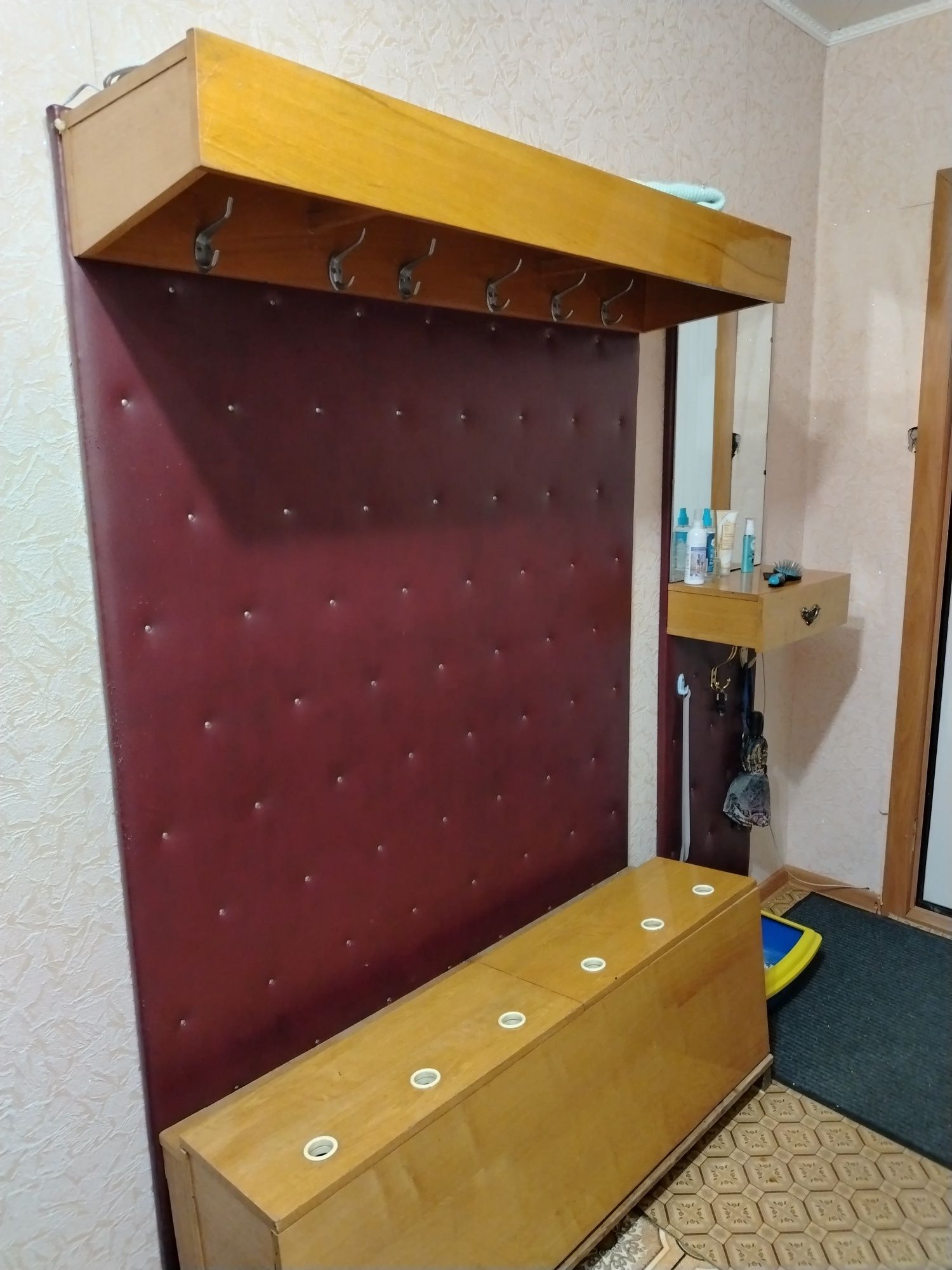 Прихожая 10000т.
