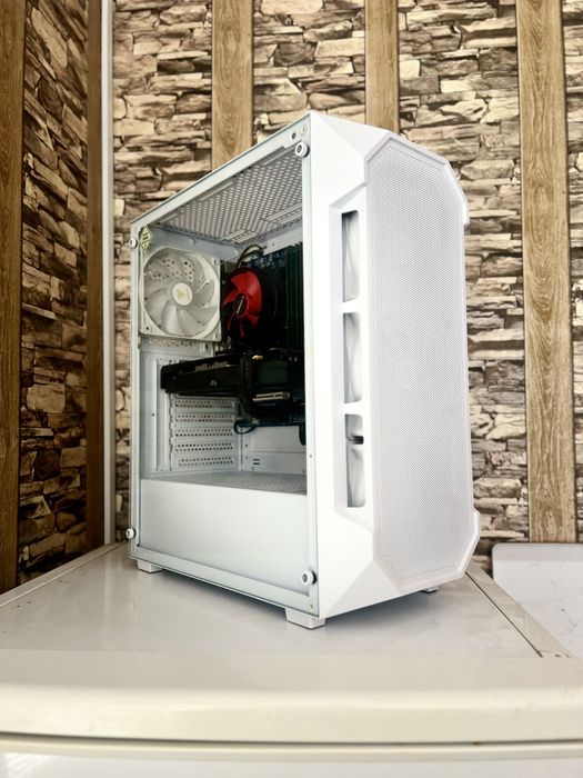 Геймърски Компютър / i7 3770 / 16GB / RX 570 8GB / 3TB