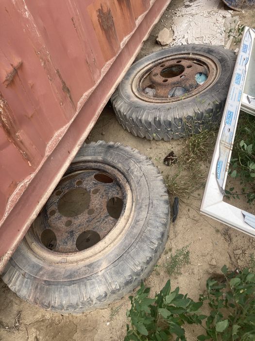 Шины покрышка на гащ и зил