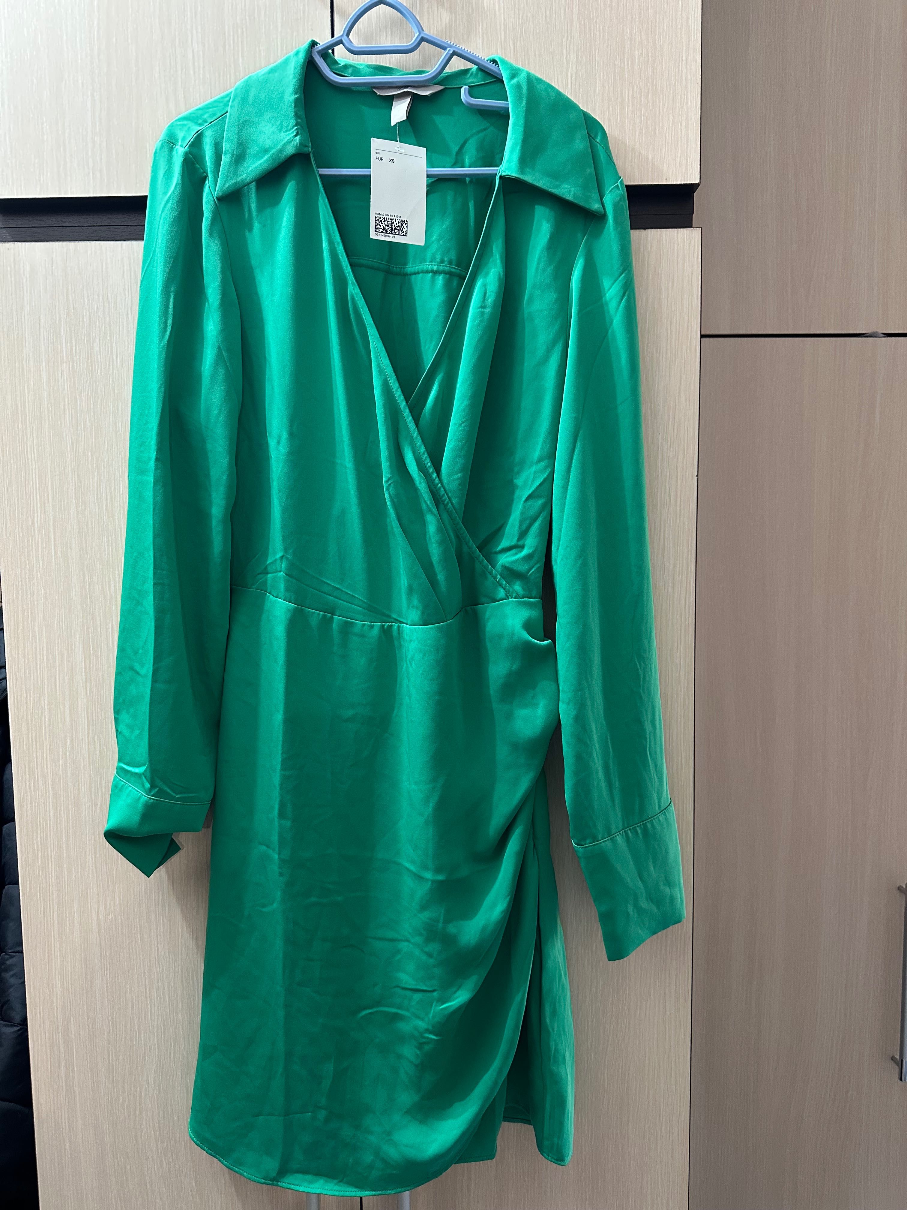 Рокля H&M - нова с етикет