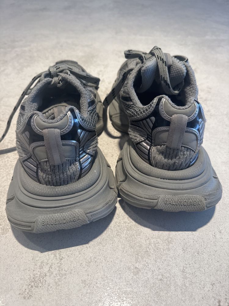 Balenciafa 41 оригинал
