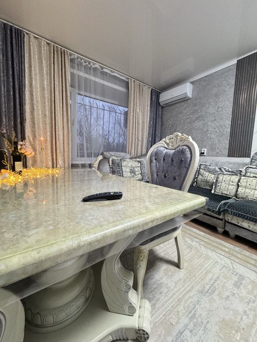 Двухкомнатная квартира по главной улице Ленина