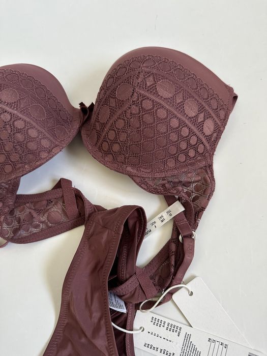 Lenjerie intimă Esprit (75C/M) nou,eticheta