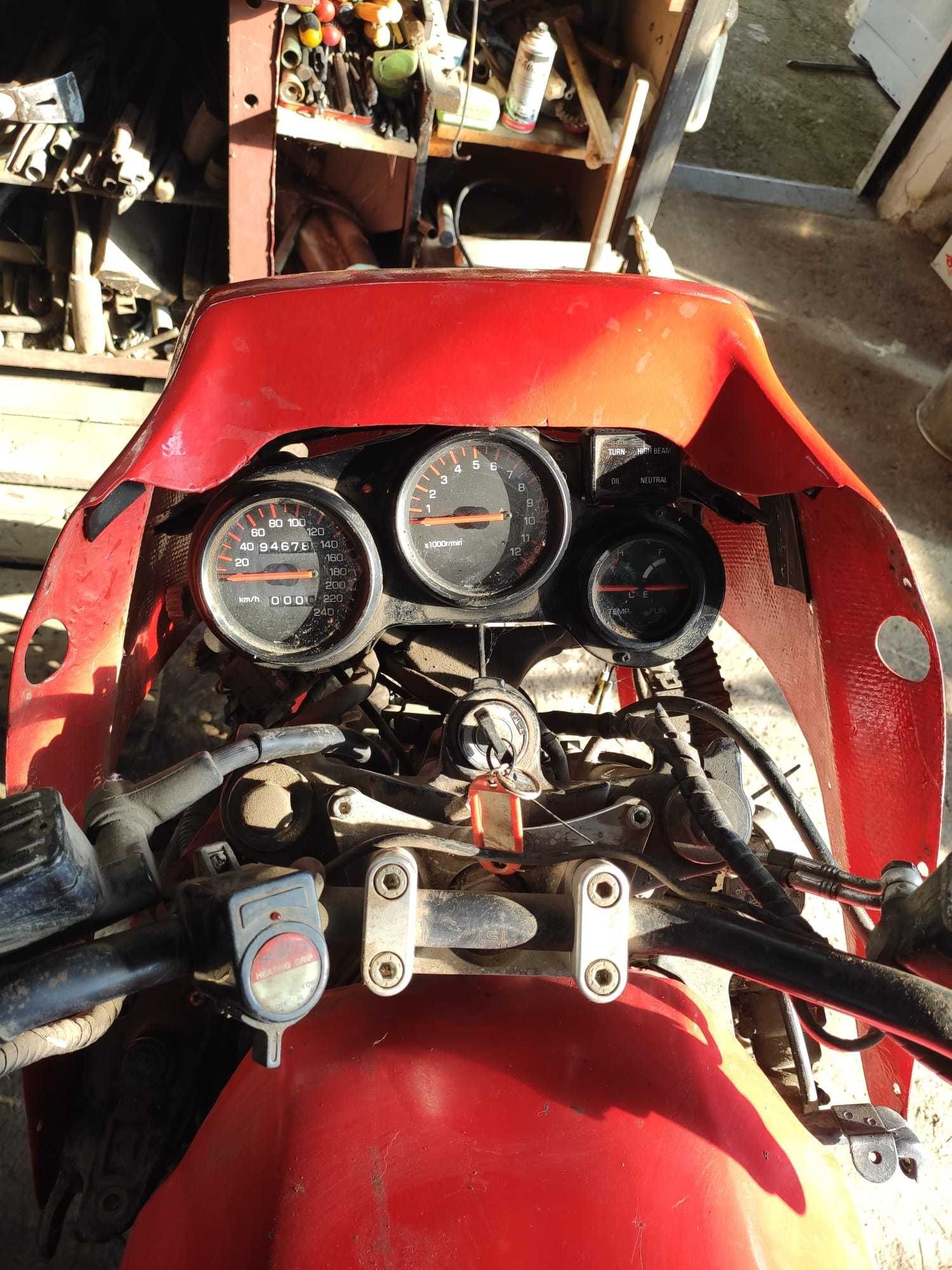 Мотор Yamaha FZ 750