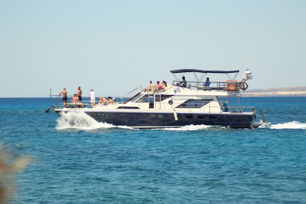 Canon Eos 4000D 18-55mm 70-300mm Спешно!