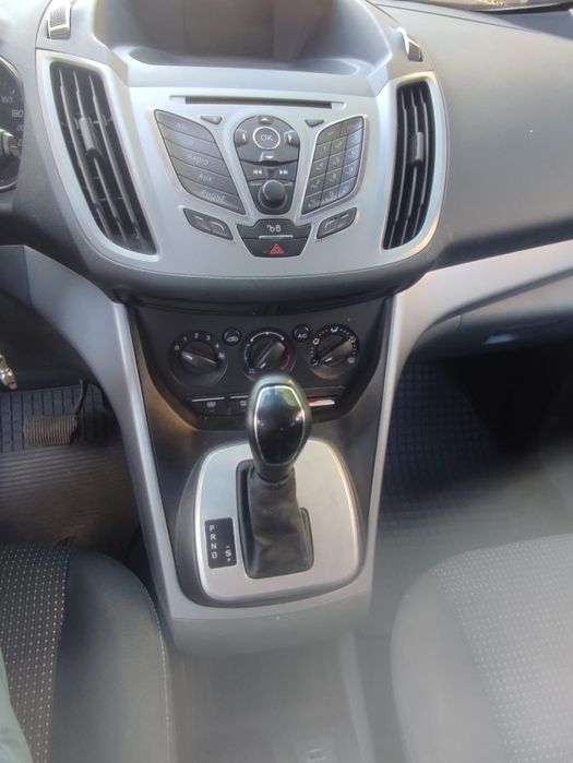 VAND URGENT/ SCHIMB Ford  Grand C max 2011, automat
