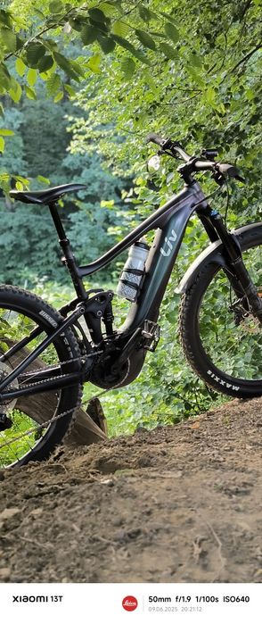 Bicicletă electrică (ebike hibrid)Giant Intrigue X e+ pro 2  29