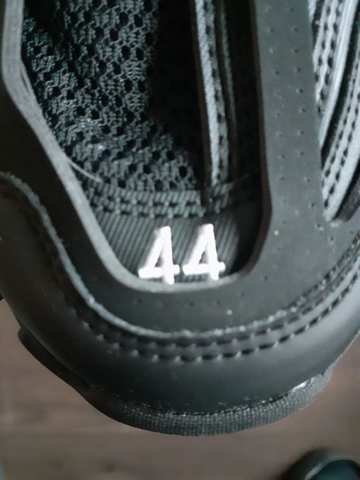 Balenciaga track LED  обувки / маратонки  Баленциага  44  номер