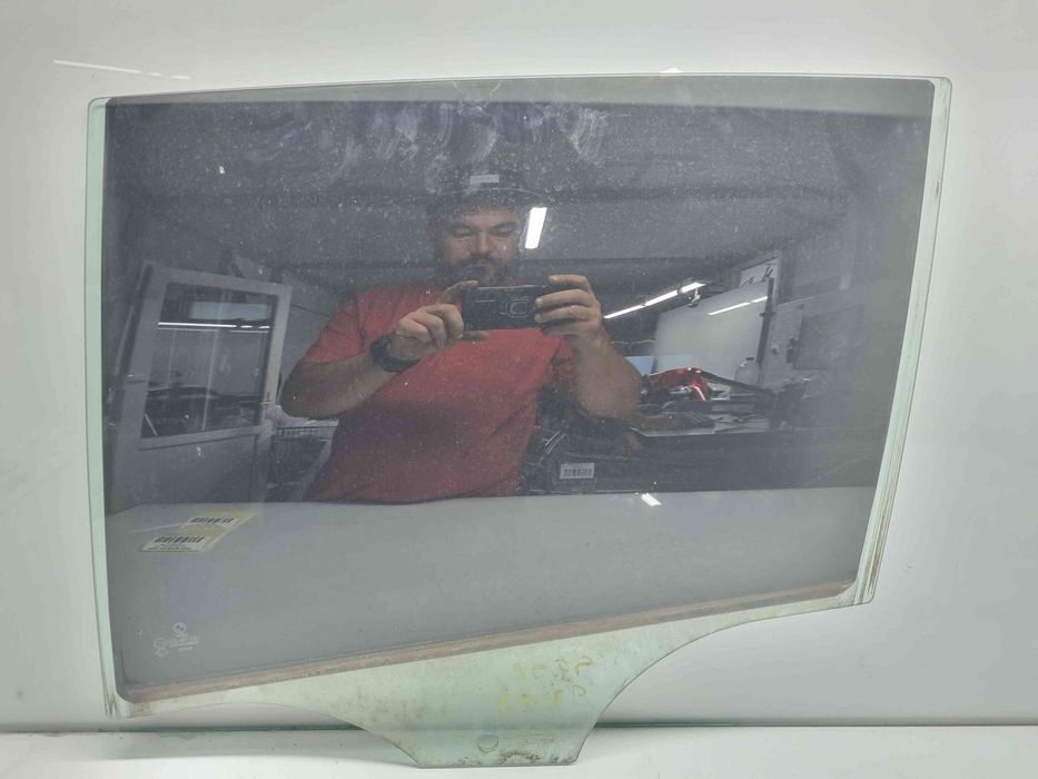 Geam usa stanga spate Bmw 1 (F20) [Fabr 2011-2017] OEM