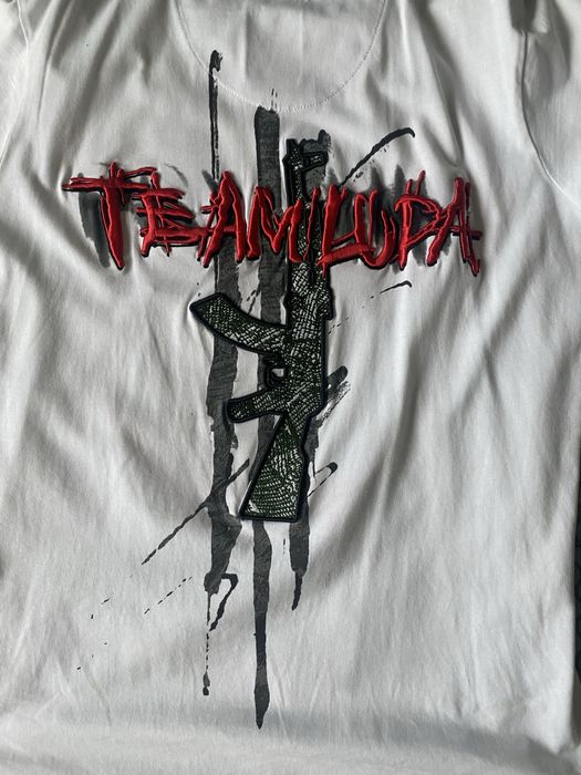 Luda тениски Psycho 3 и Thug