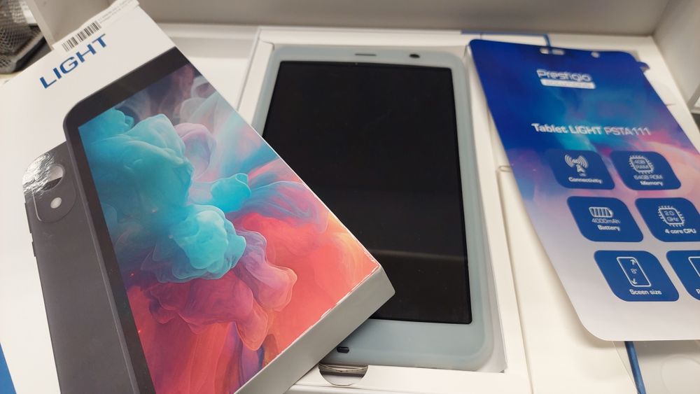 Таблет Prestigio Light  PSTA 111 Нов!!
