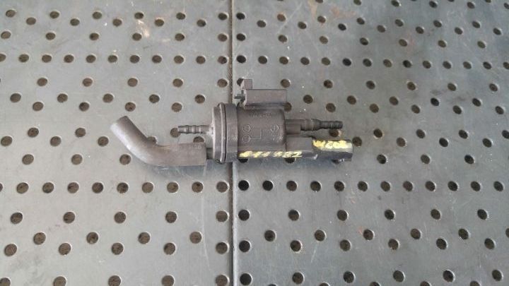 Supapa vacuum 2.3 b mercedes clk c208 0025407097