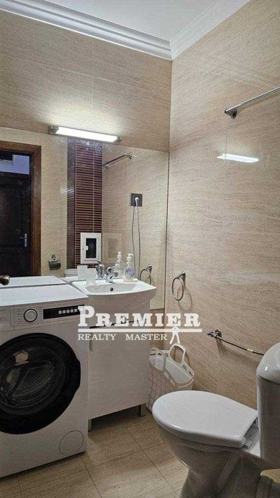 Продава се Едностаен апартамент в к.к. Слънчев бряг - 38 кв.м за 1632 €/кв.м - Снимка #2