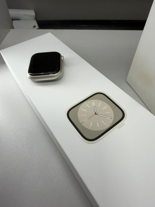 Apple Watch 8 series 41mm