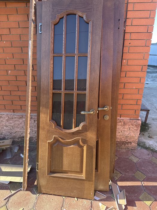 Б/у двери межкомнатные