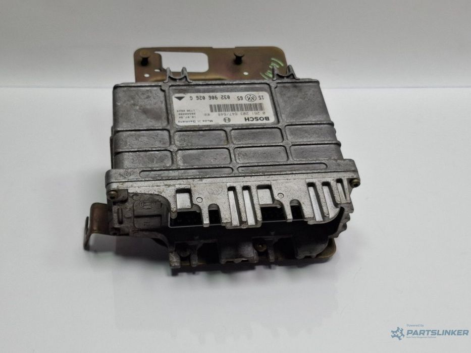 Calculator ECU VOLKSWAGEN GOLF III 1H1 1991 - 1998 1.6 1.6 ABU, AEA, AEE BOSCH 0261203647 032906026G