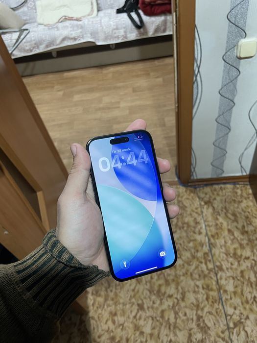 Iphone 16 в отличном состоянии