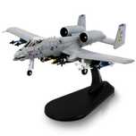 Macheta avion metalica A10 Warthog Thunderbolt II 1:100 17cm