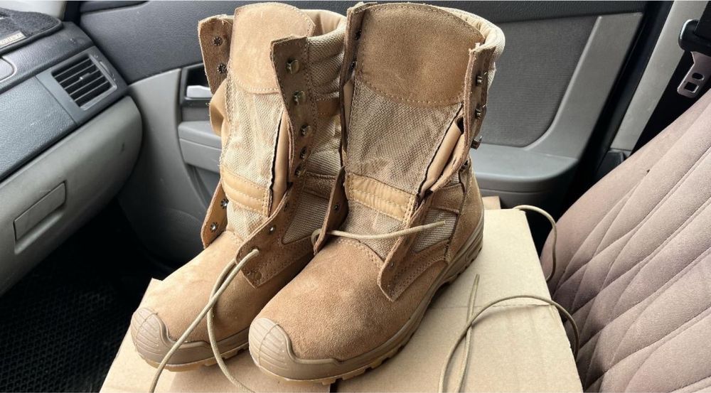 Продам берцы новые