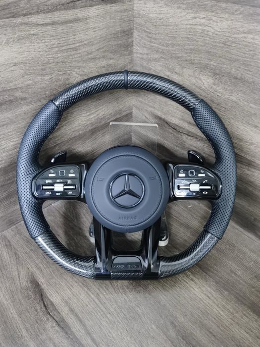 НОВИ И НАЛИЧНИ ! Карбонови AMG воланиза Mercedes