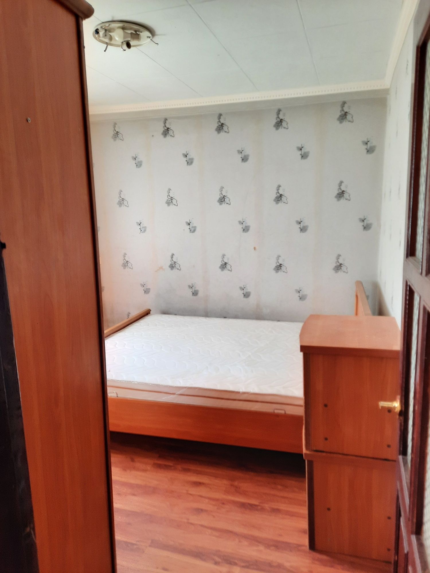 Ялангач м-в  3/3/4 раздел.комн.