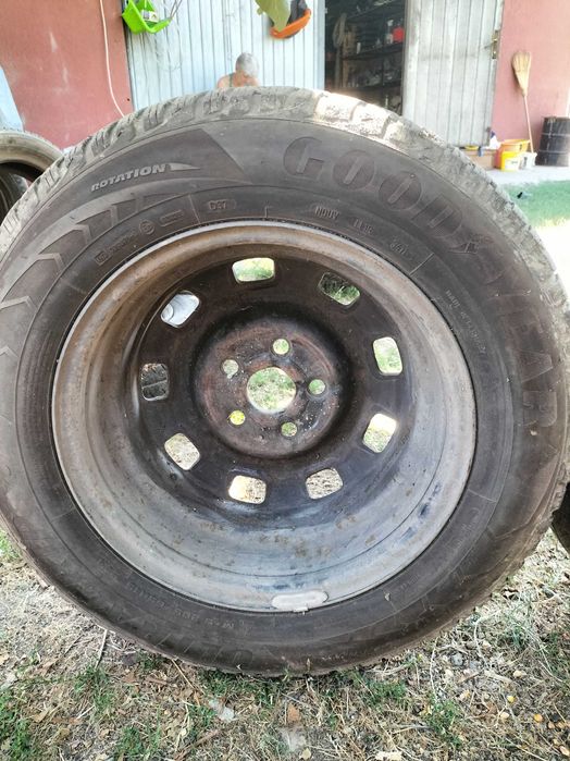 Cauciucuri de vanzare 215/60 R 16/205/60 R 15/205/65 R 15