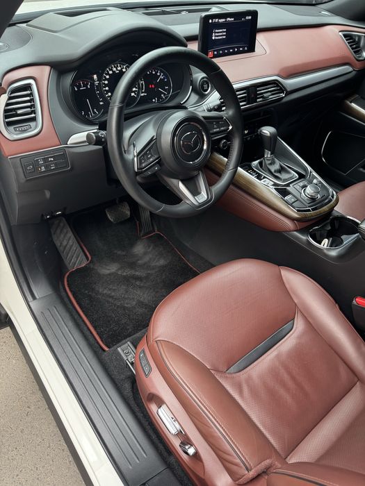 Mazda CX9 AWD 2,5L turbo