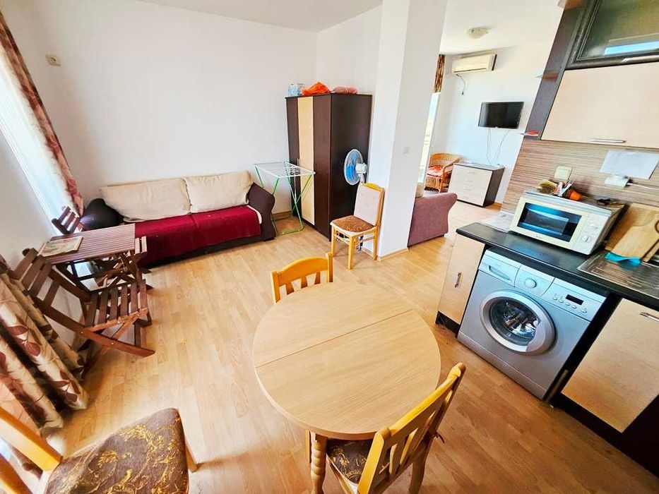 Двустаен обзаведен апартамент в комплекс ”Sunny Day 6”