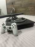 Consola  ps4 pro