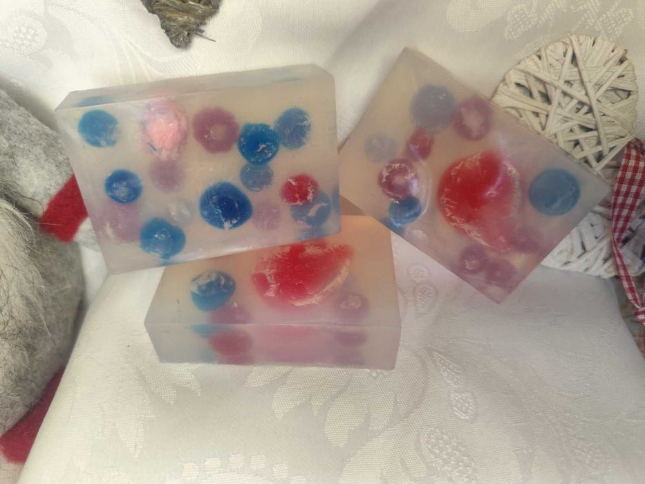 Ръчно изработени глицеринови сапуни