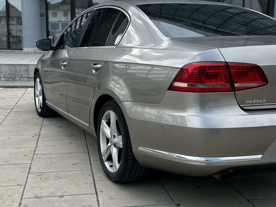 VOLKSWAGEN Passat B7 / 2013 / 1.6 TDI / AUTOMAT / Xenon / Camera