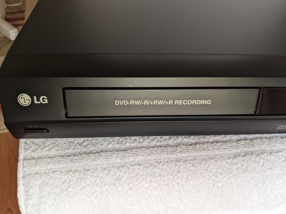 LG DVD player /recorder