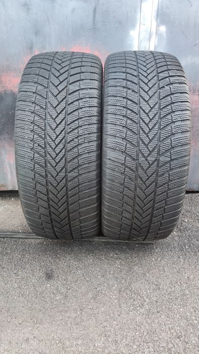 2бр. зимни гуми 275/45/21 Bridgestone Blizzak LM 005
dot22
6.7mm
Добро